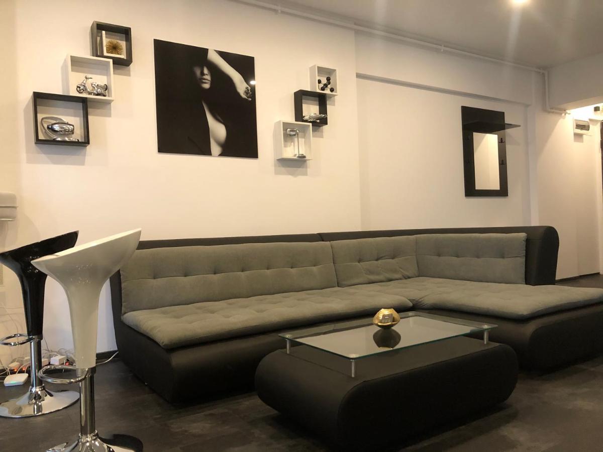 Stylish Westpark 2 Residence Lake View W8 Bucureşti Eksteriør bilde