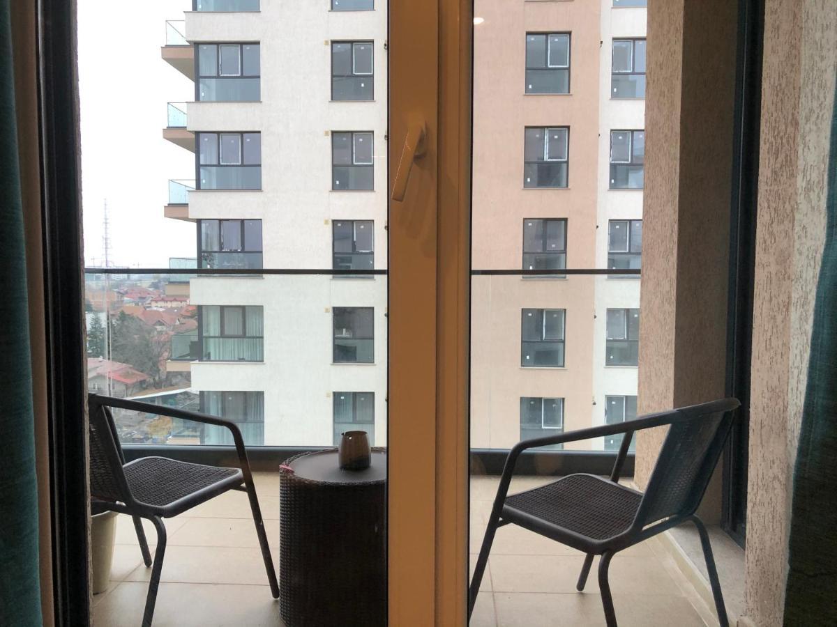Stylish Westpark 2 Residence Lake View W8 Bucureşti Eksteriør bilde