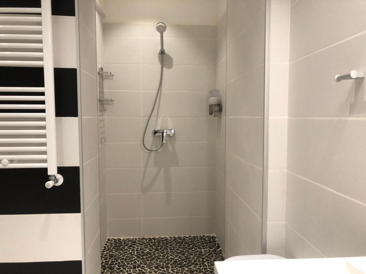 Stylish Westpark 2 Residence Lake View W8 Bucureşti Eksteriør bilde